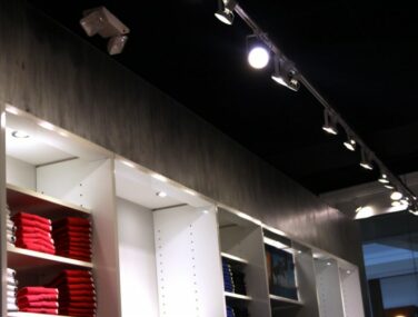 wow 1 proj retail 4