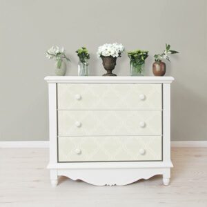 Taupe Quatrefoil Peel & Stick Wallpaper