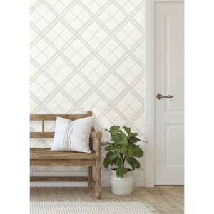 Grey Espalier Geometric Geometric Peel and Stick Wallpaper