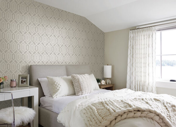Latona Platinum Diamond Geometric Wallpaper - Image 2