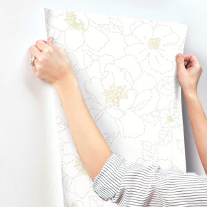 Gardena White Embroidered Floral Wallpaper