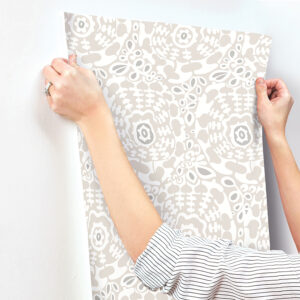 Divine Grey Abstract Medallion Wallpaper