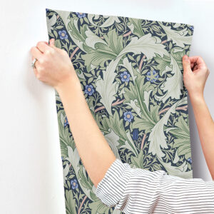 Granville Green Leafy Vine Wallpaper