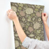 0092057 cray plum floral trail wallpaper