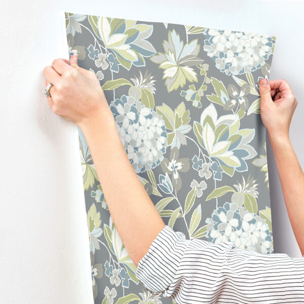 0093322 valdivian aqua floral wallpaper
