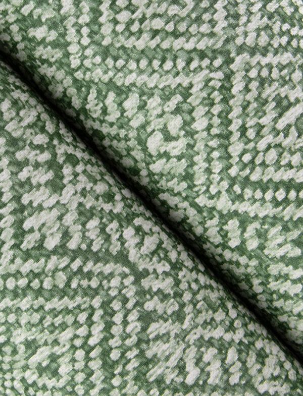 0093520 gallivant green woven geometric wallpaper