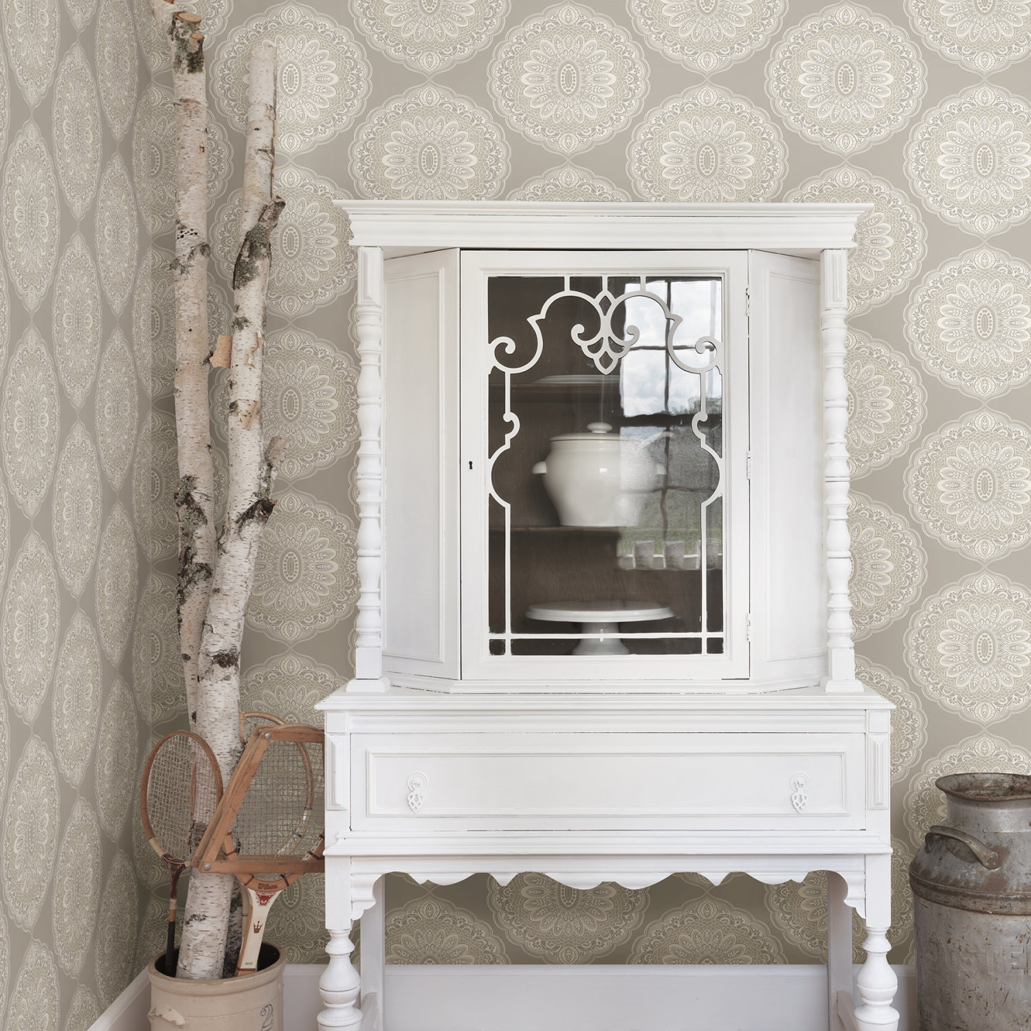 Bolinas Grey Medallion Wallpaper
