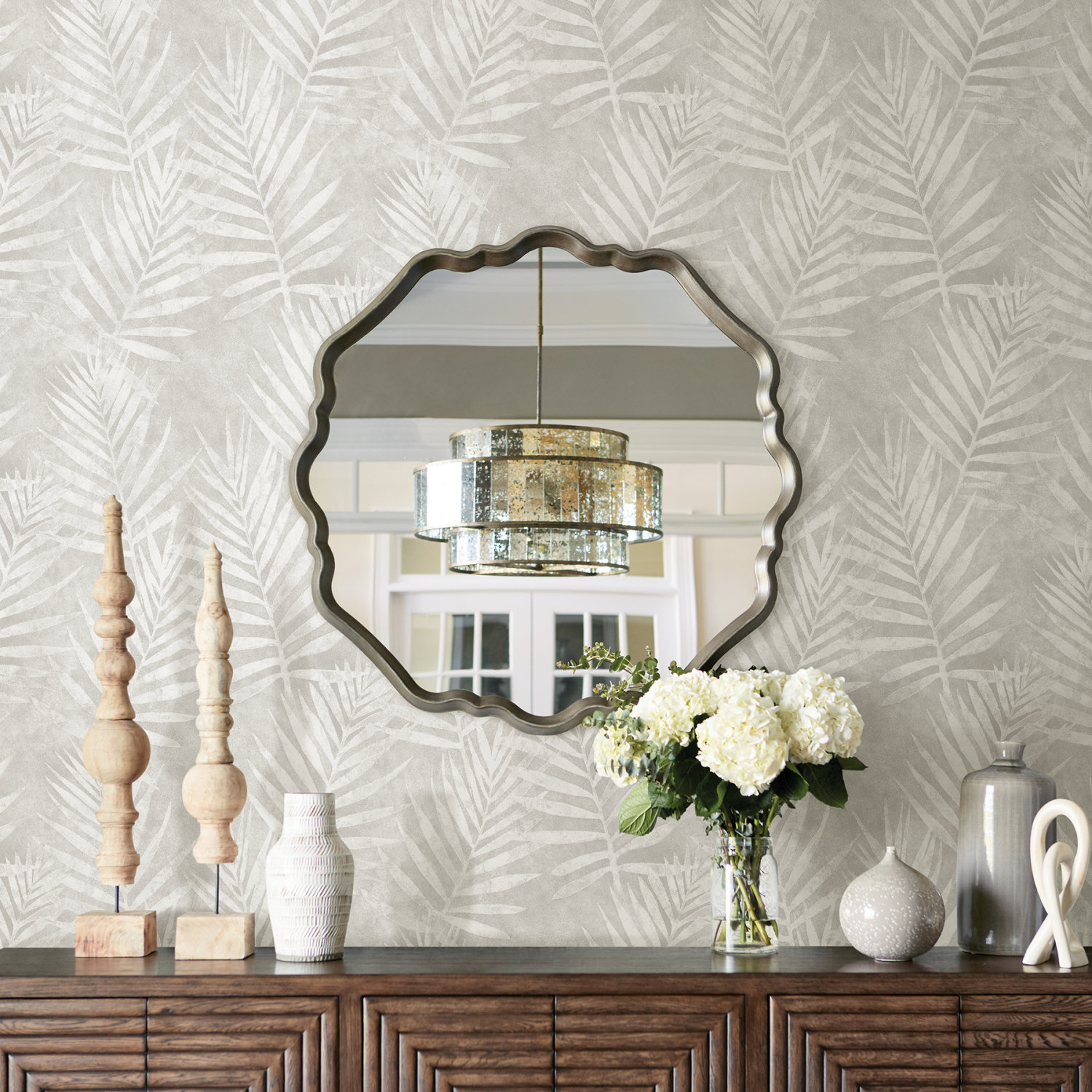 Amador Silver Palm Wallpaper