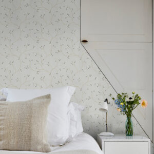 Rosehip Cream Trails Wallpaper