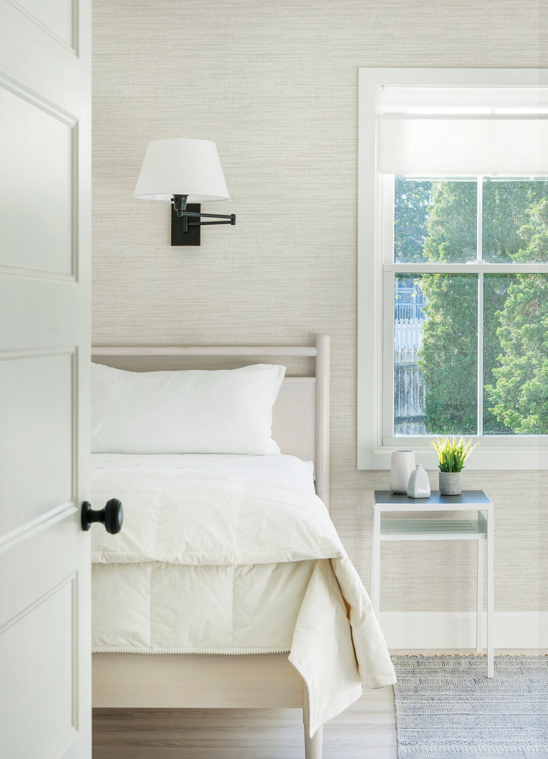 Solitude White Distressed Texture Wallpaper
