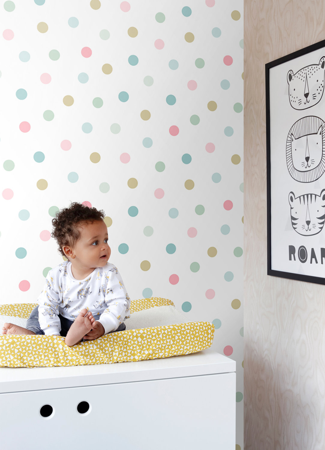 Jubilee Multicolour Dots Wallpaper
