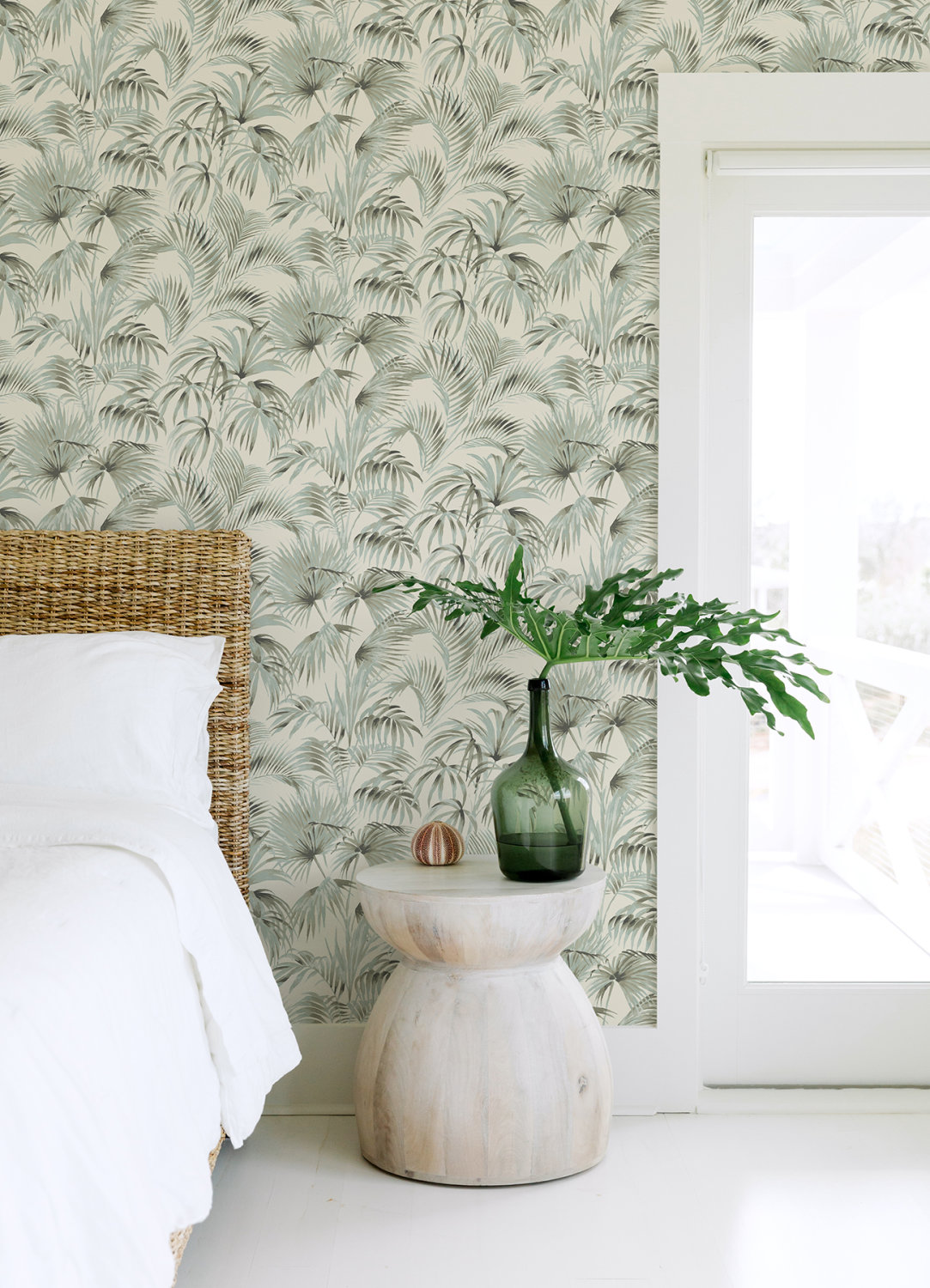 Manaus Aqua Palm Frond Wallpaper