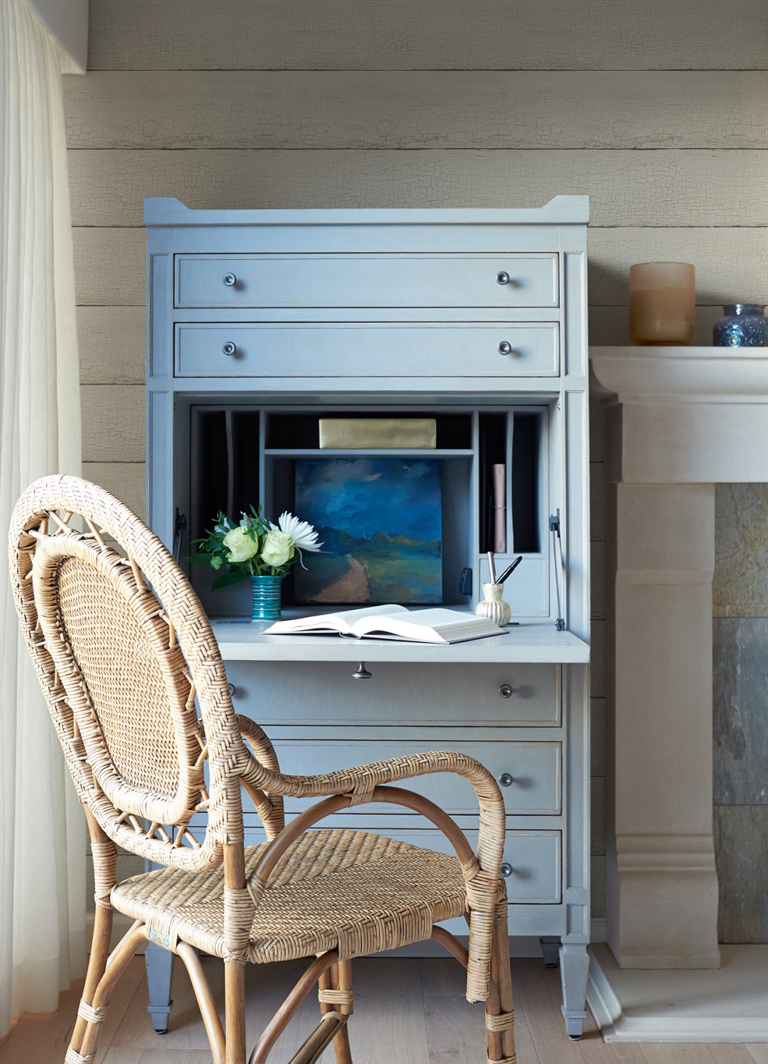 Morgan White Distressed Wood Wallpaper