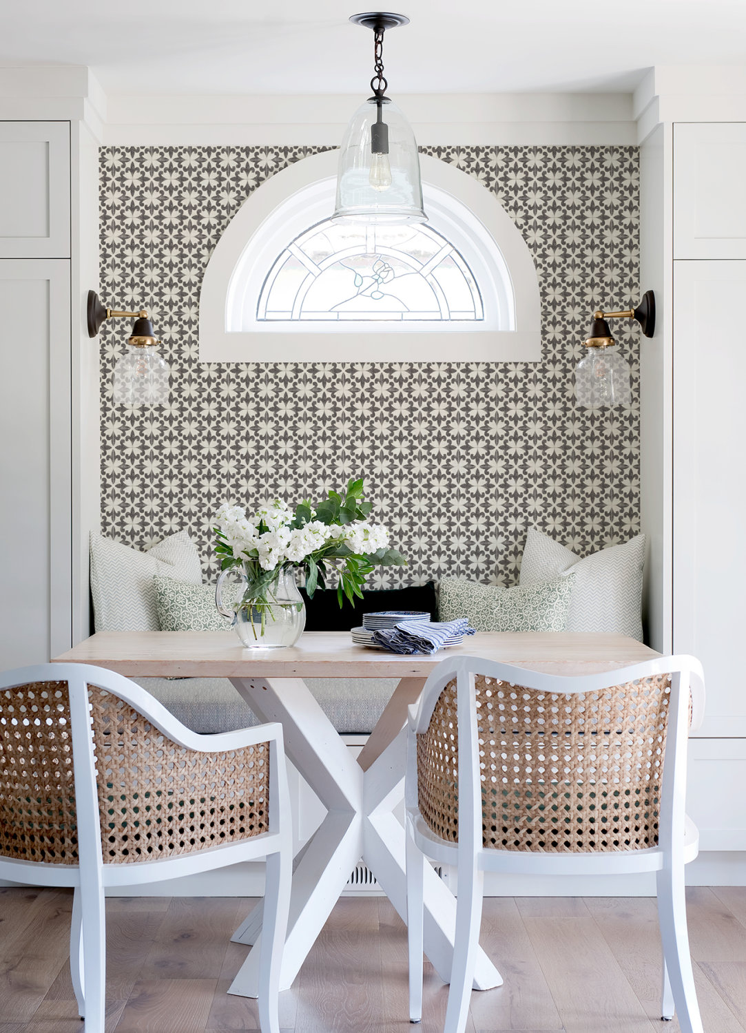 Remy Black Fleur Tile Wallpaper