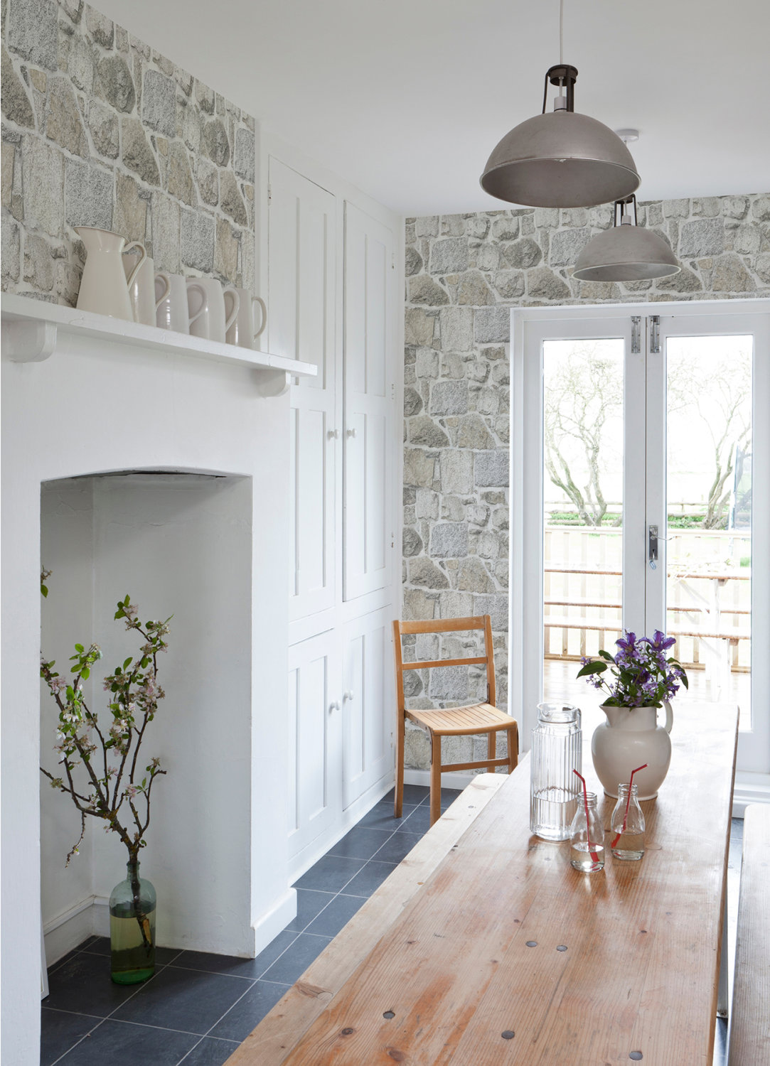 Axelle Light Grey Stone Wallpaper