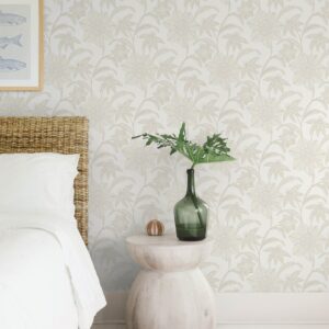 Star Flower Beige Floral Trail Wallpaper