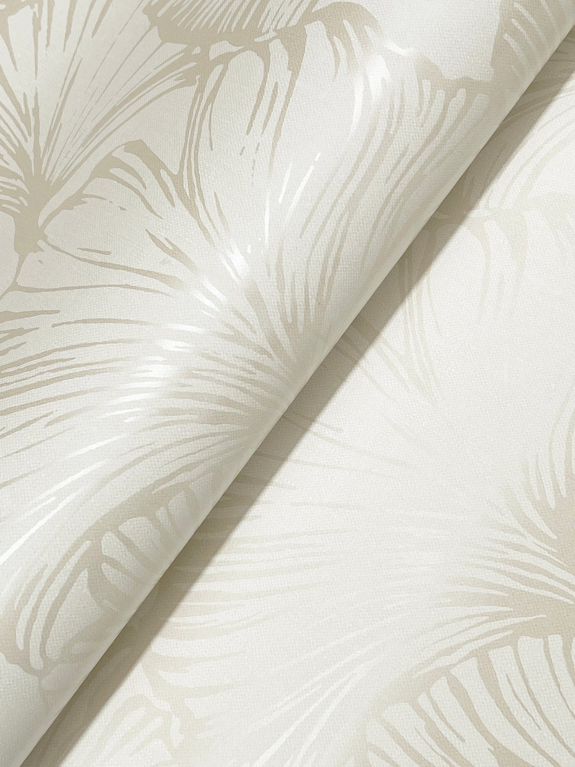 Kyoto Pearl Ginkgo Leaf Wallpaper
